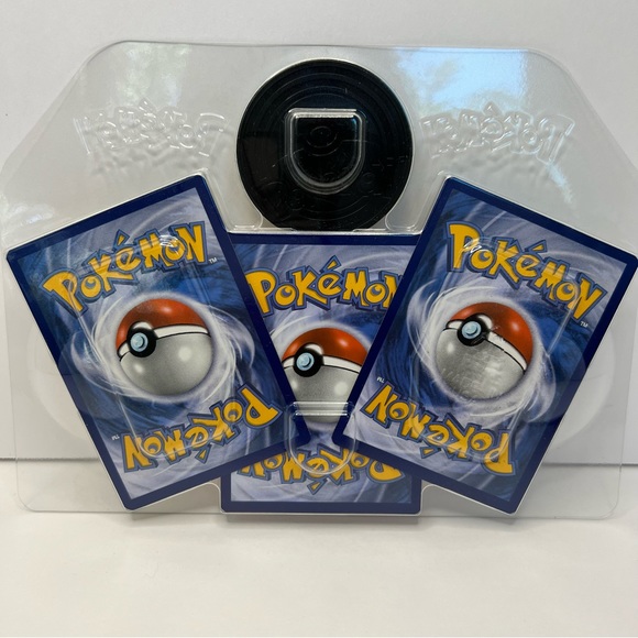 Pokémon Holographic Vaporeon, Flareon, & Jolteon Coin Set - Picture 4 of 9